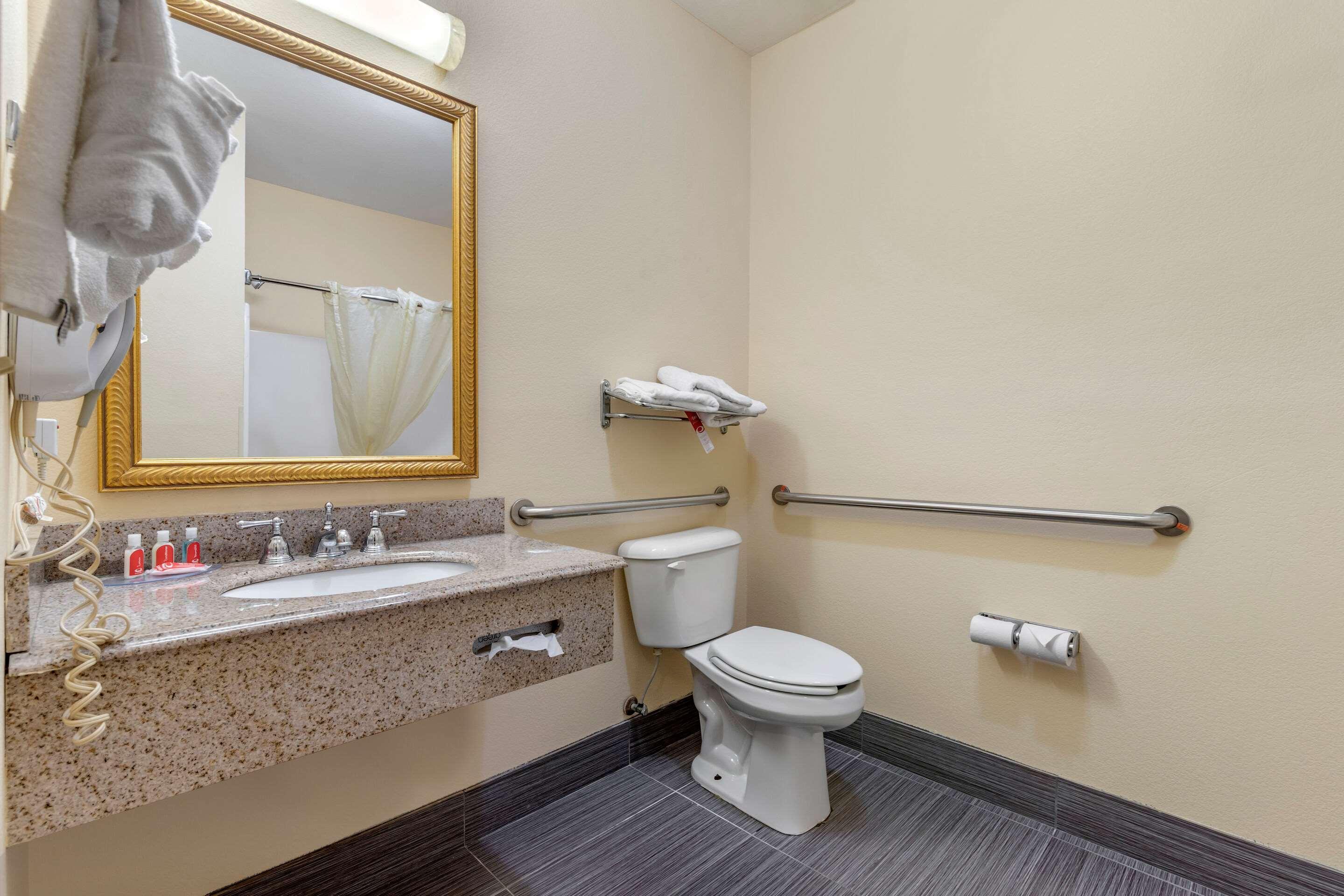 Econo Lodge Brunswick Ngoại thất bức ảnh
