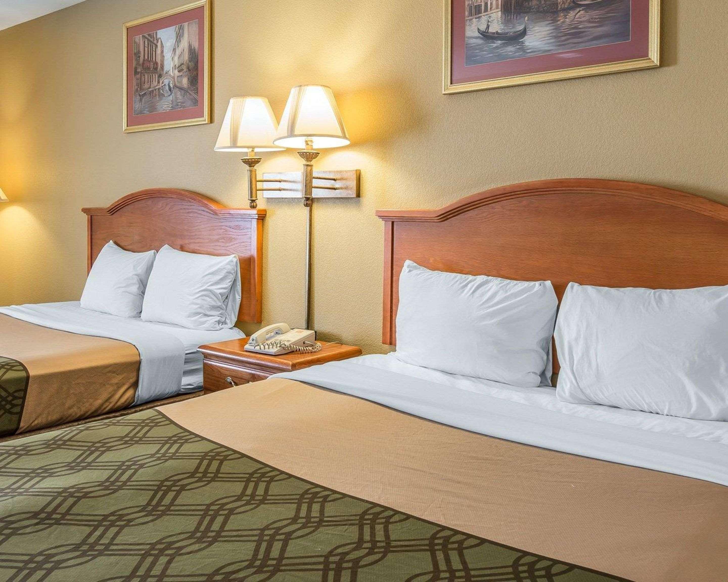 Econo Lodge Brunswick Ngoại thất bức ảnh