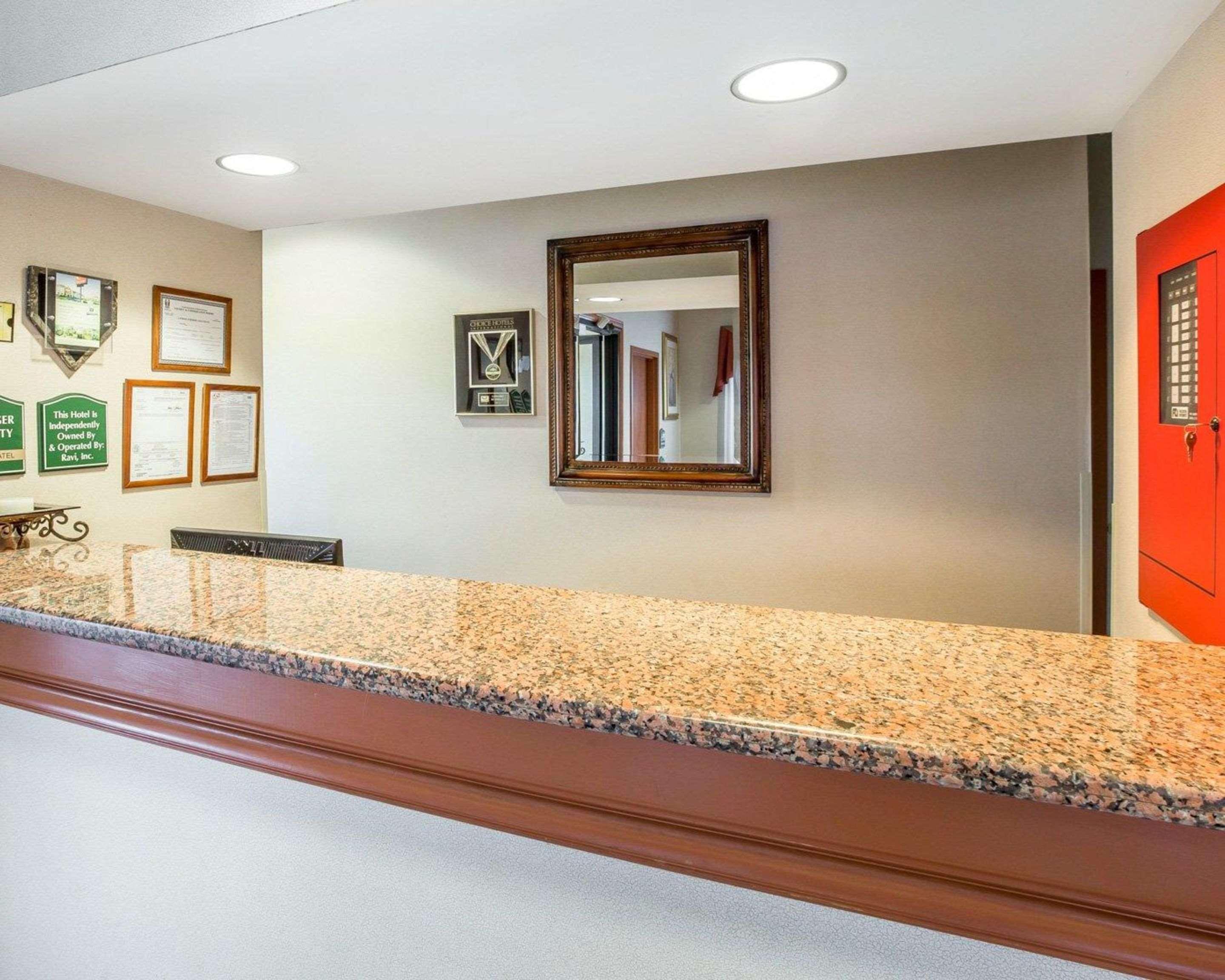 Econo Lodge Brunswick Ngoại thất bức ảnh
