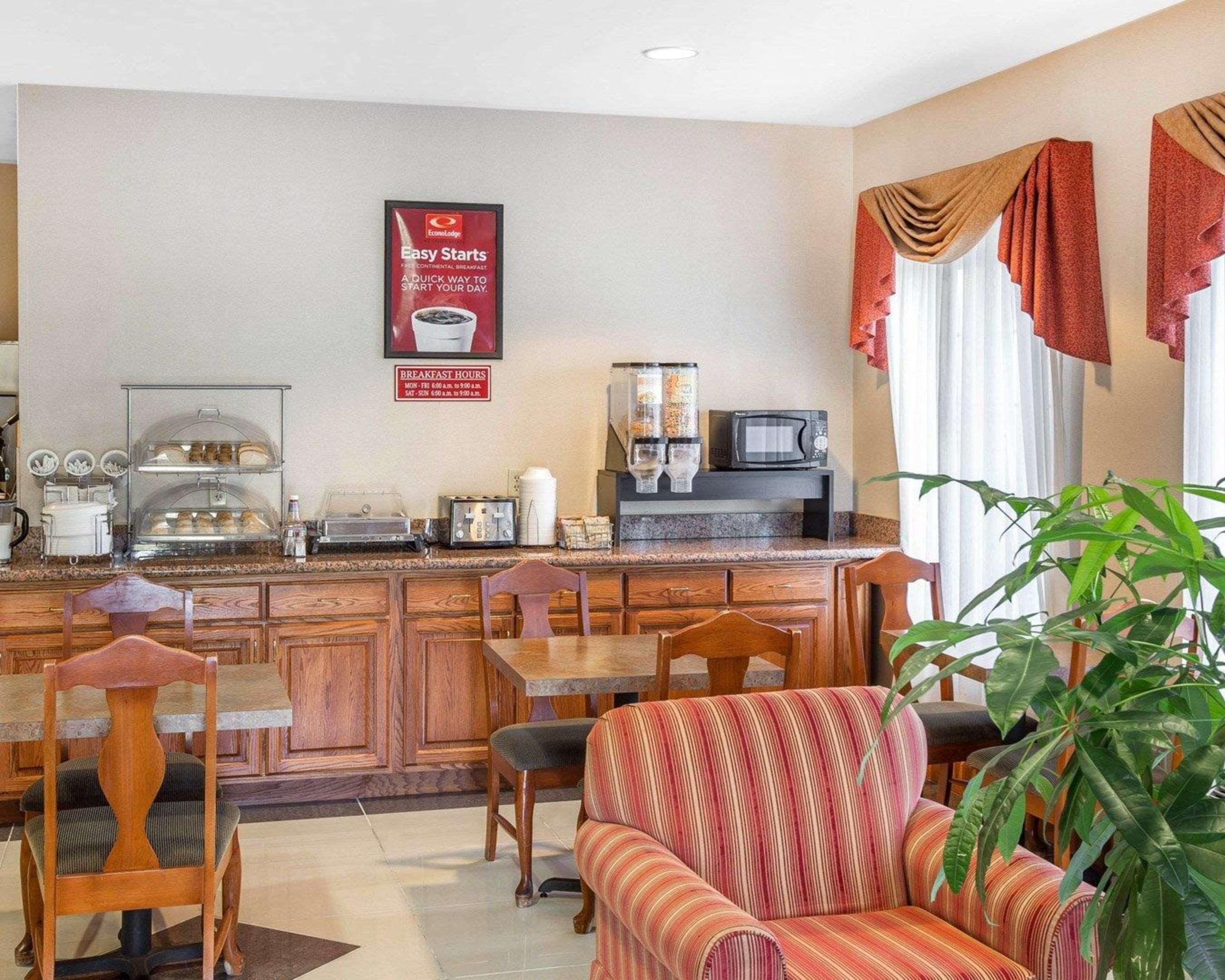 Econo Lodge Brunswick Ngoại thất bức ảnh